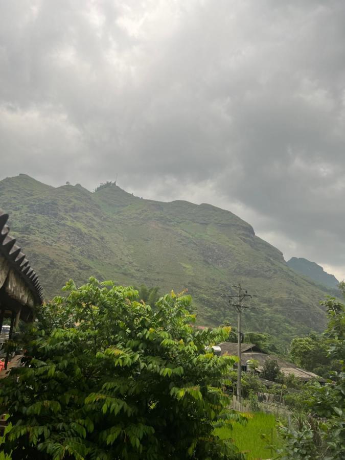 Du Gia Thu'S Homestay Làng Cac Exterior foto