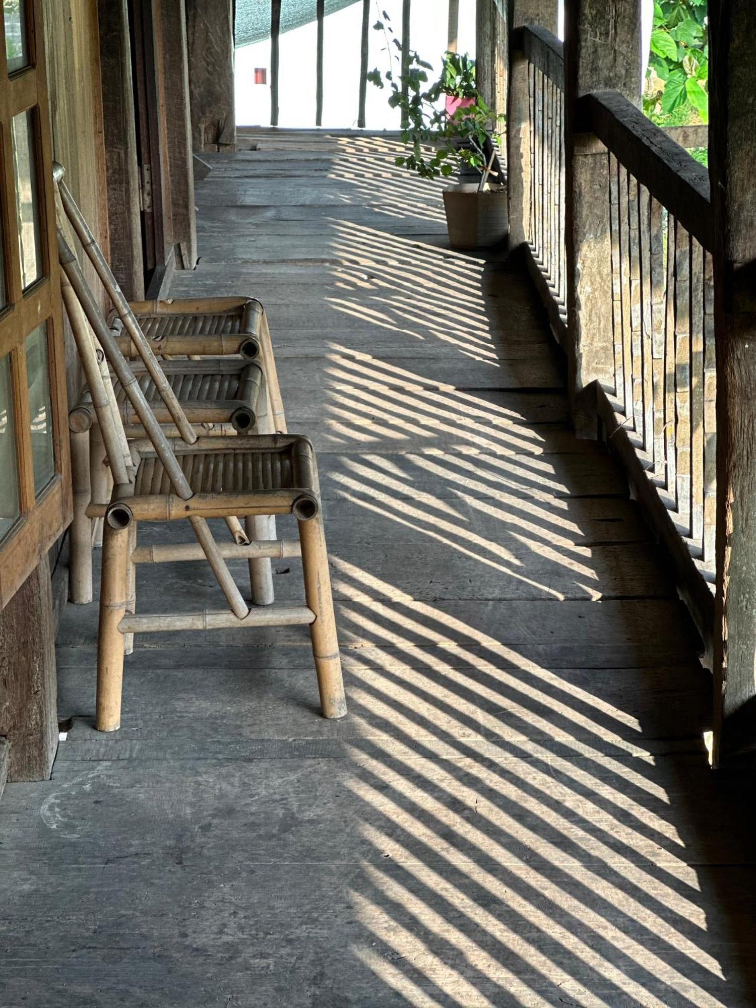 Du Gia Thu'S Homestay Làng Cac Exterior foto